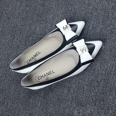 CHANEL Shallow mouth flat shoes Women--138